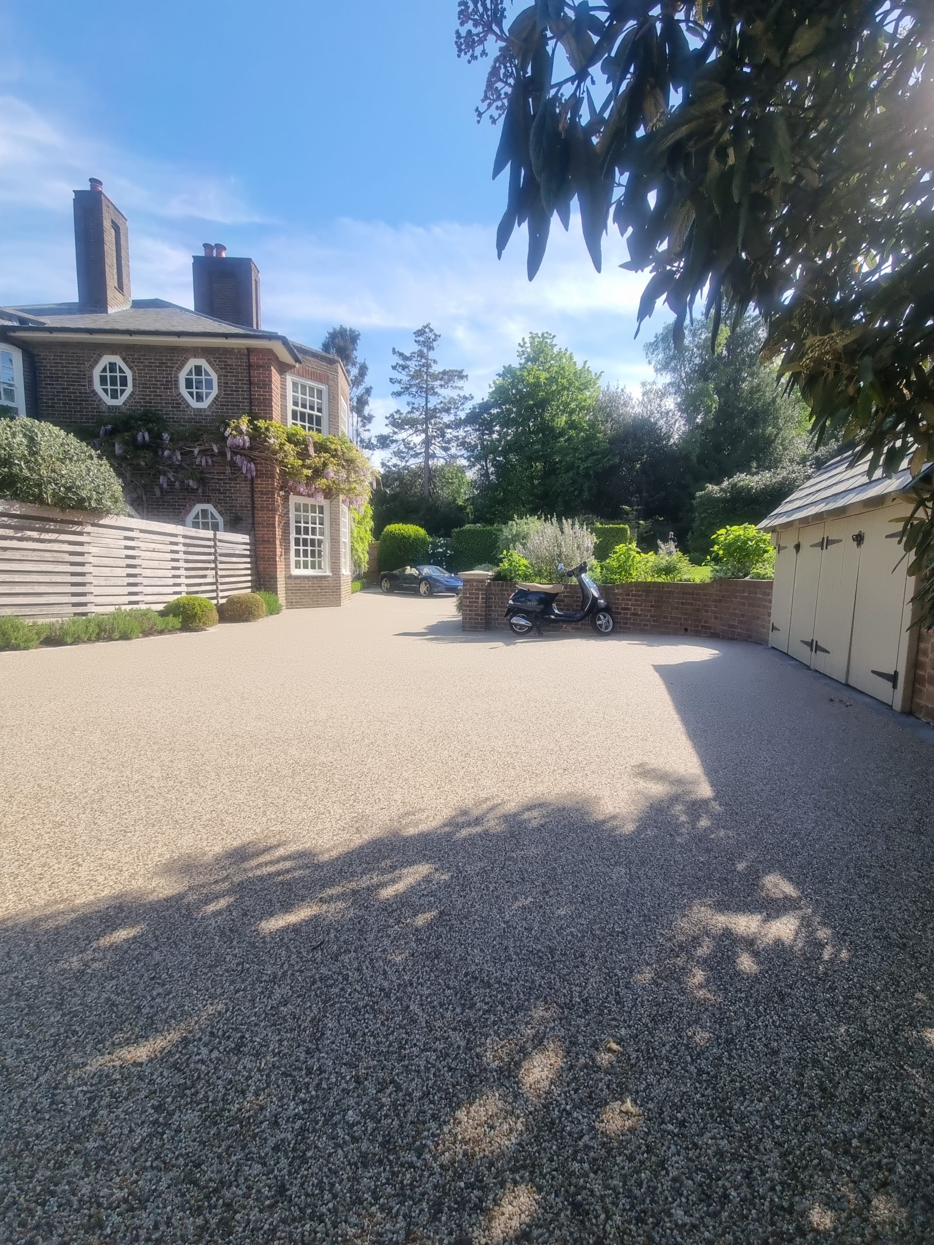 Resin driveway with bin store in Tunbridge Wells